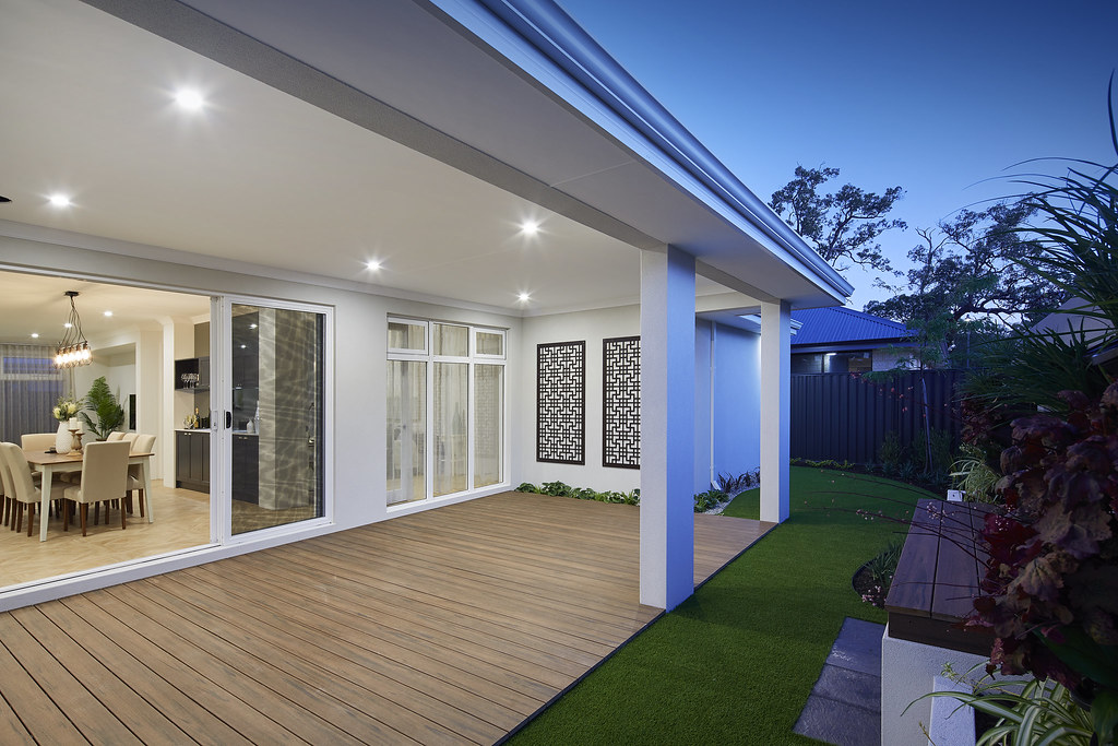 patio home in Florida